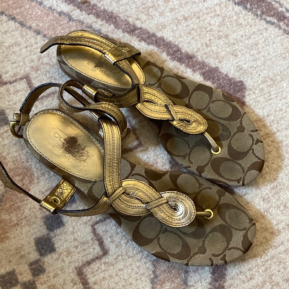 Coach Women's Gold and Brown Sandals size 8